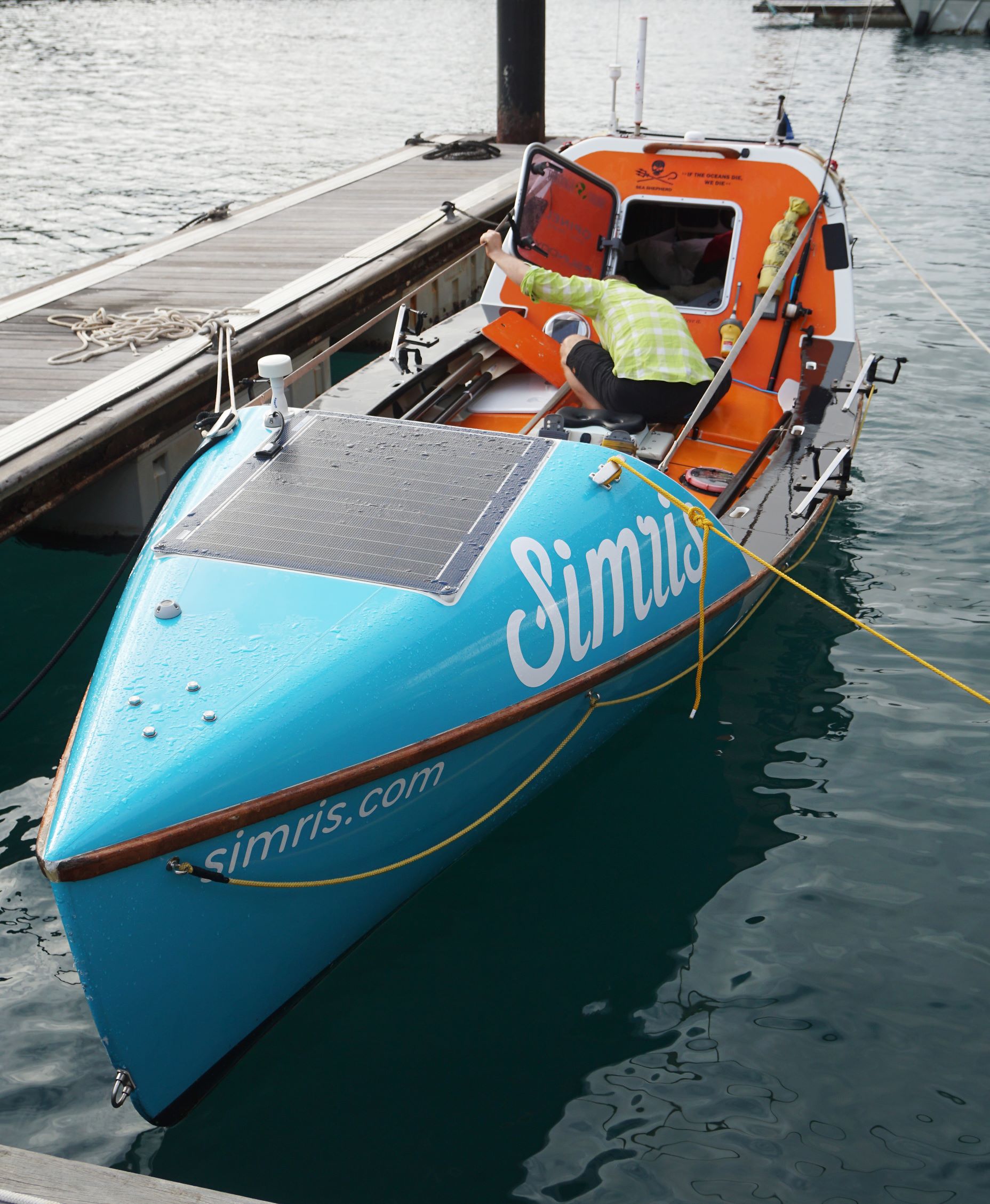 Fiberglass ocean rowing boat including equipment is SOLD